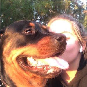 Meet your Posher, Amanda